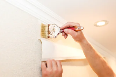 Pose de papier peint à Villeblevin — revêtements muraux et toiles de verre